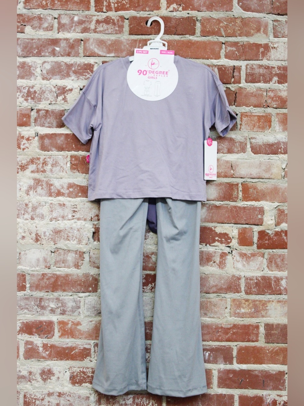 Girls Super Soft 3 PieceTee, Shorts, and Flare Pants Set - Picture 3 of 4